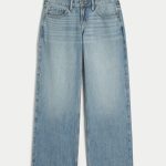 Low-Rise Medium Wash Baggy Jeans - medium