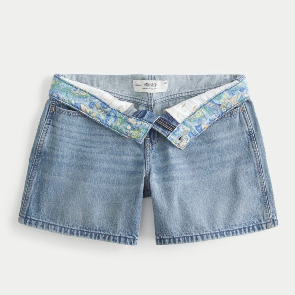 Low-Rise Washed Black Baggy Denim Shorts 5" - medium