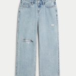 Low-Rise Medium Wash Baggy Jeans - light ripped